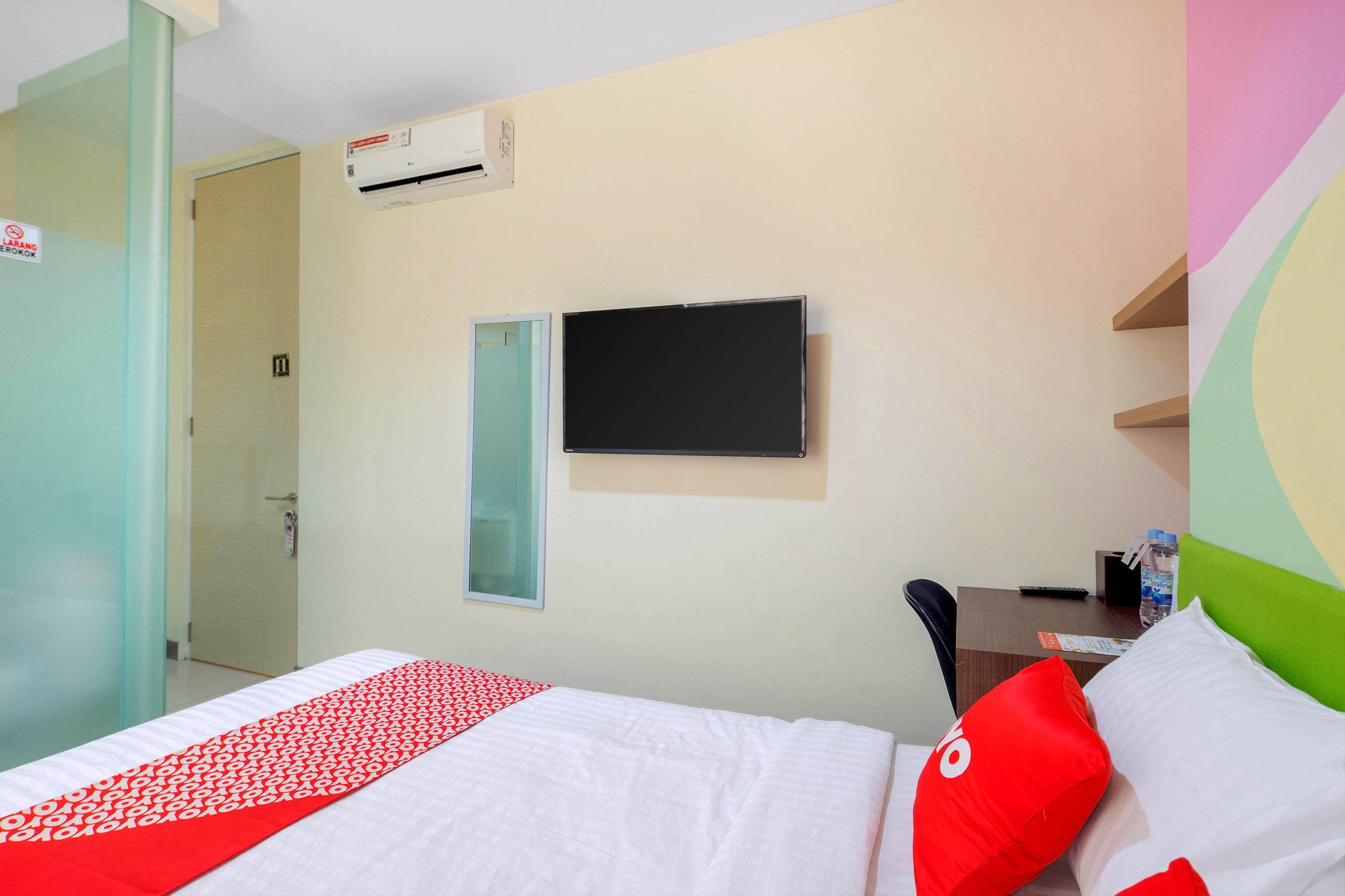 Super Oyo Capital O 1121 Orienchi 2 Hotel Jakarta Exterior foto