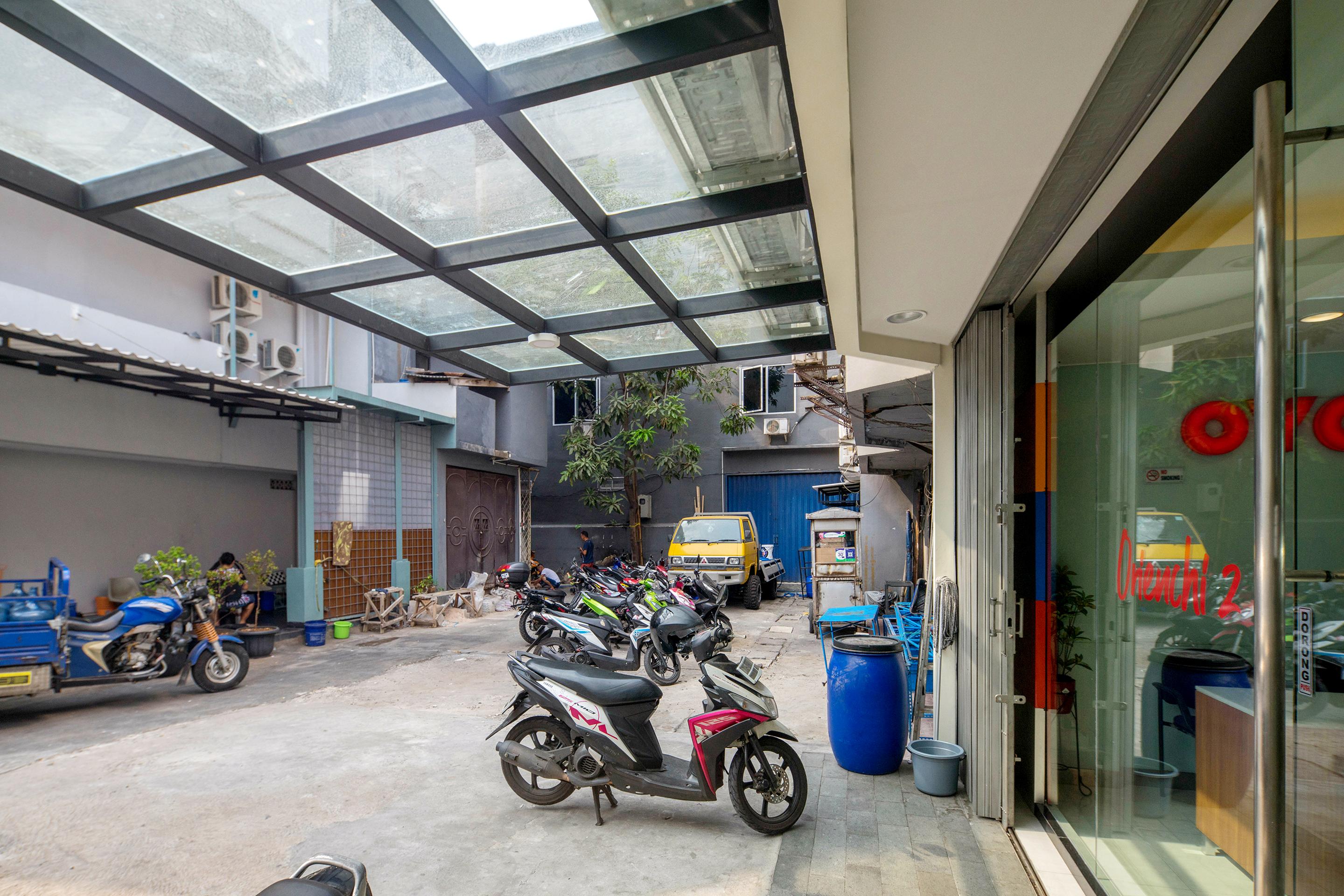 Super Oyo Capital O 1121 Orienchi 2 Hotel Jakarta Exterior foto